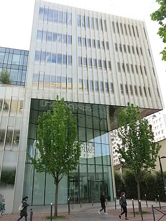 Hachette