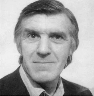Robert Holmes