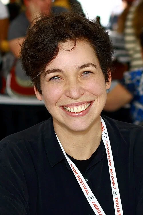 Julia Phillips