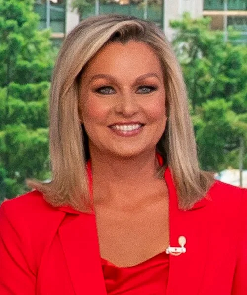 Sandra Smith